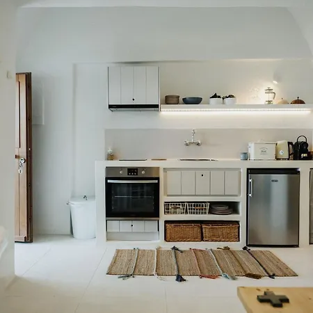 Feriehus Kalyva Cycladic House - Santorini