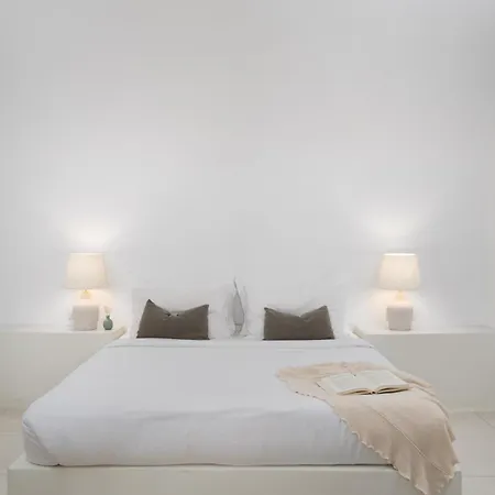 Kalyva Cycladic House - Santorini Oia