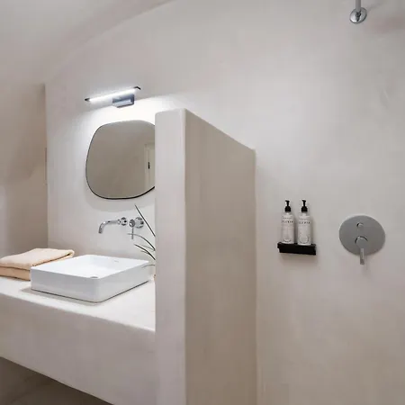Kalyva Cycladic House - Santorini Oia
